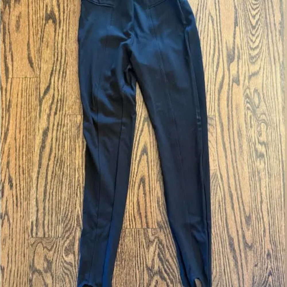 Vici Black High-Waisted Leggings